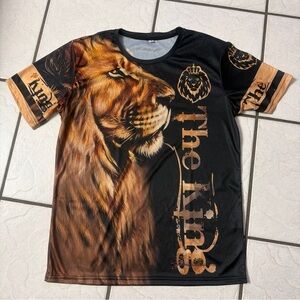 Lion King Men's T-shirt Light and Airy Graphic Tee, Black And Brown, Medium